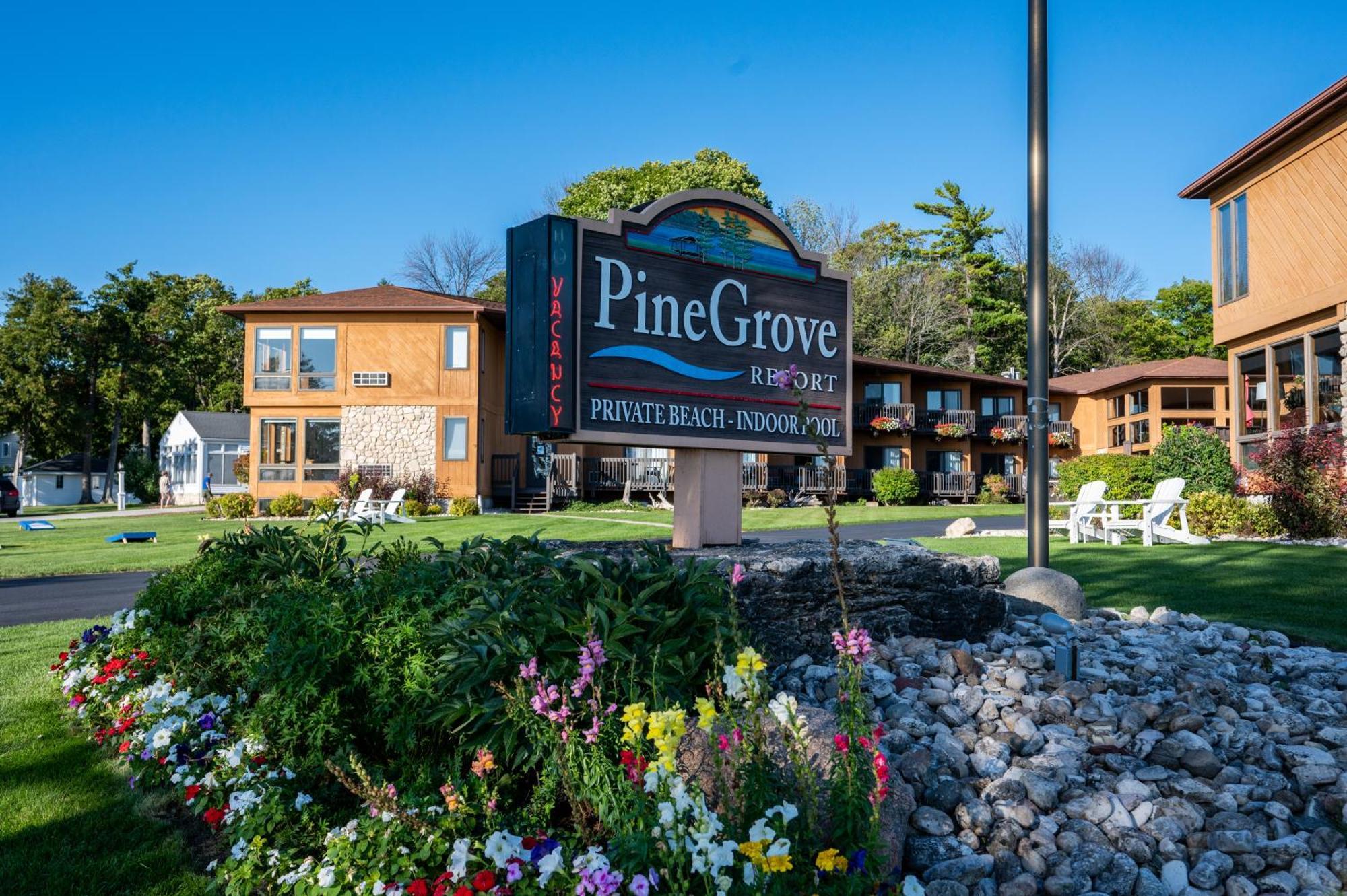 Pine Grove Resort Ephraim Εξωτερικό φωτογραφία