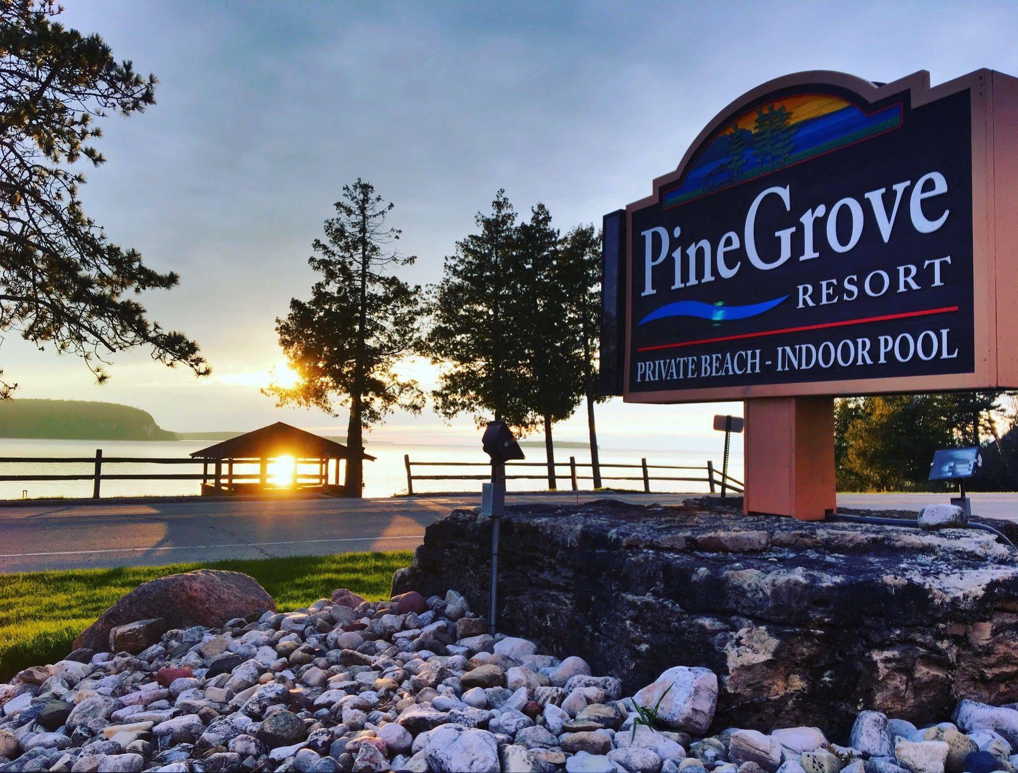 Pine Grove Resort Ephraim Εξωτερικό φωτογραφία